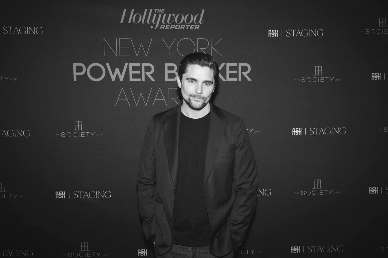 Power Broker Awards dinner — industry leaders in conversation.